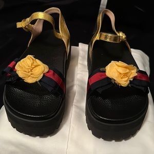 Beautiful new Gucci sandals for Sumer